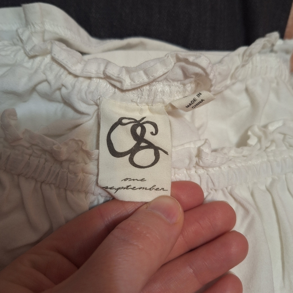 One September Embroided Puff Sleeves Cottage Core Blouse Womens Size Small! - Picture 6 of 7